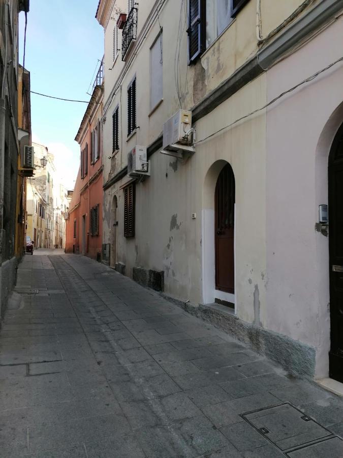 Le Antiche Mura 2 Διαμέρισμα Σάσαρι Εξωτερικό φωτογραφία
